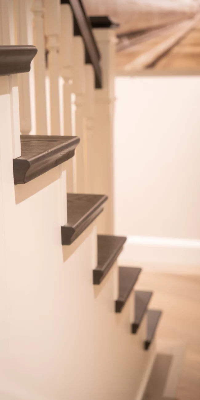 Stauraumtreppe UBT59