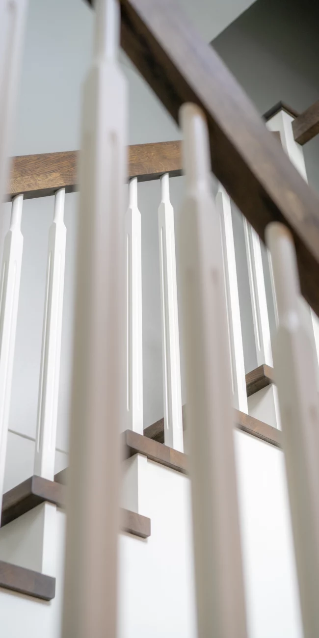 Stauraumtreppe UBT49