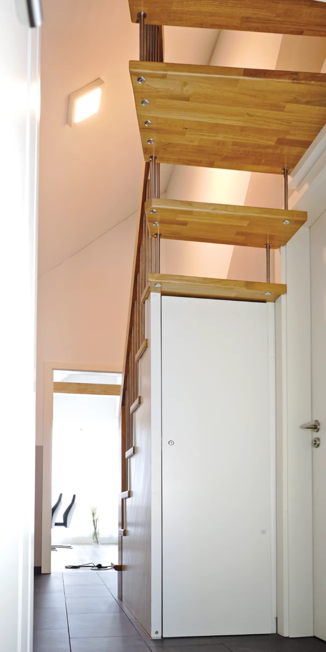 Raumspartreppe RT22 Treppenbau Plath2